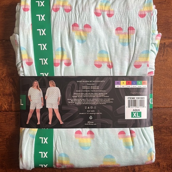 Disney 2 Piece Micky  Pajamas Set Size XL - Picture 6 of 7